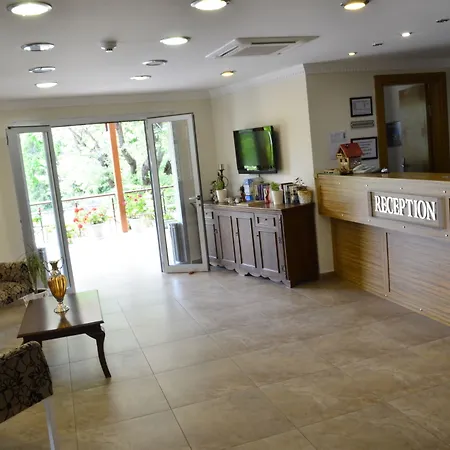 Mesken Hotel 3*